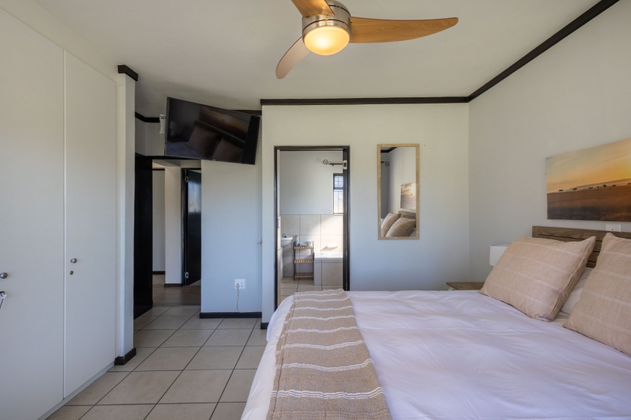 3 Bedroom Property for Sale in Santini Village Western Cape